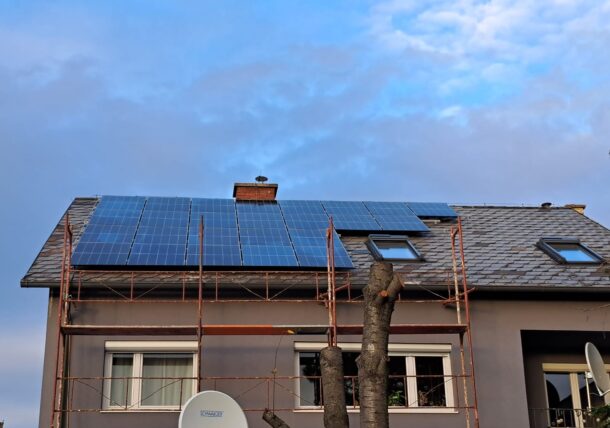 Unsere neue PV-Anlage am Dach der Wohngemeinschaft Franzosenweg