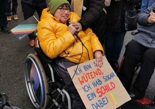 Hanna Kamrat, Vizepräsidentin der LH Öst., meldet sich zu Wort