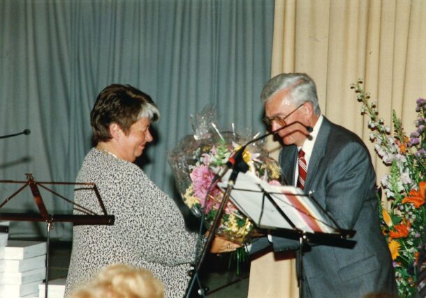 1999: Dr. Prinz dankt Frau Prof. Erika Stubenvoll, SPÖ, damals 3. Präsidentin des Wr. Landtags