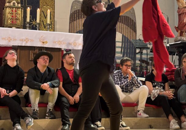 Foto von der Theateraufführung der Theatergruppe Rueppgasse