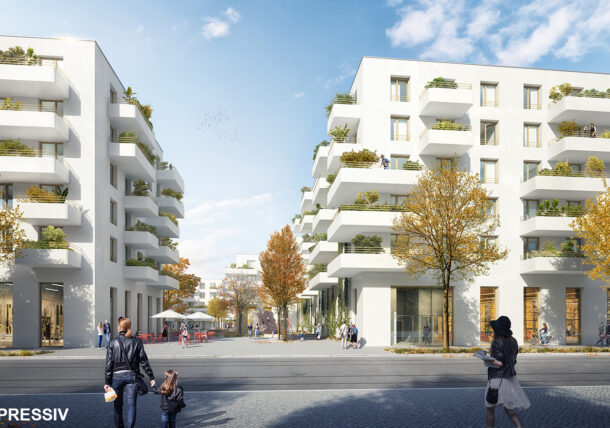 Moderne weiße Wohnhäuser mit großen Balkonen und Grünanlagen säumen beide Seiten einer fußgängerfreundlichen Straße. Spaziergänger und Radfahrer, Bäume mit Herbstlaub und ein blauer Himmel mit vereinzelten Wolken vervollständigen die Szene.